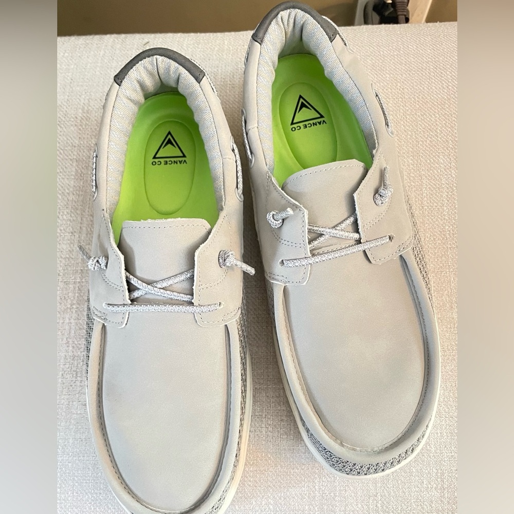 Vance co boat shoes
